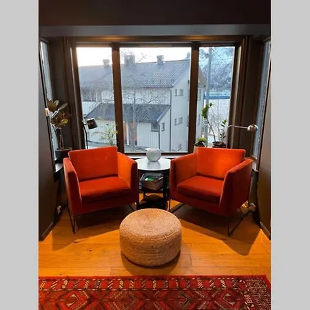 Hus I Rolig Strok Sentralt I Svolvaer. Ferienhaus *